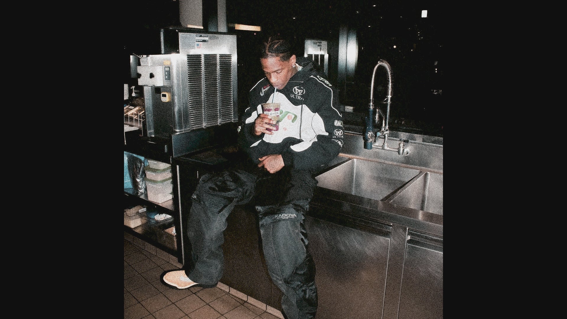 Load video: HUNGER .WAV