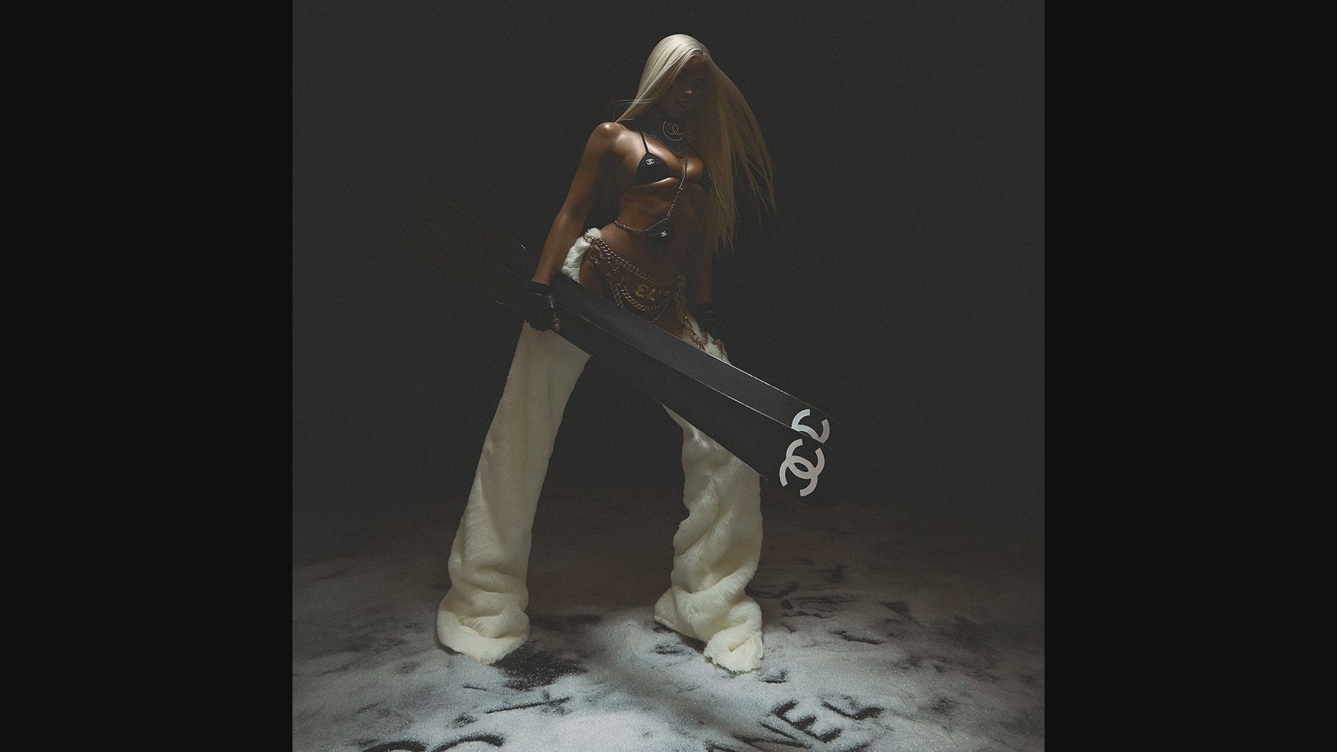 Load video: HEADHUNTER .WAV